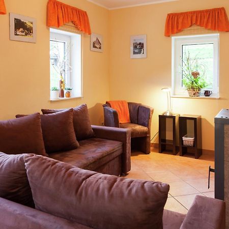 Charming Holiday Home In Hohnstein Ot Lohsdorf Exterior photo